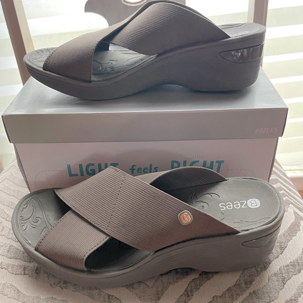 Bzees Desire slide - new in box